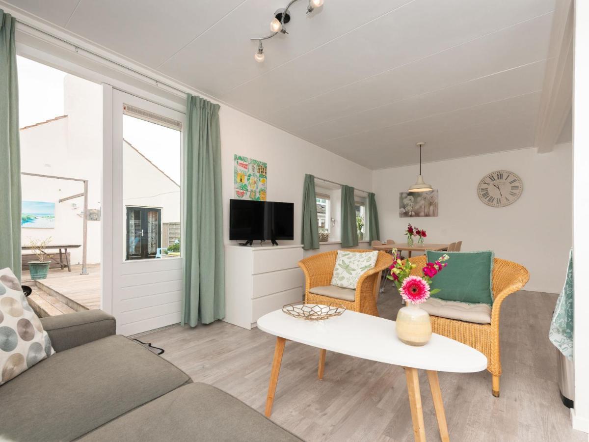 Quaint Apartment In Schoorl Near Tennis Court ภายนอก รูปภาพ