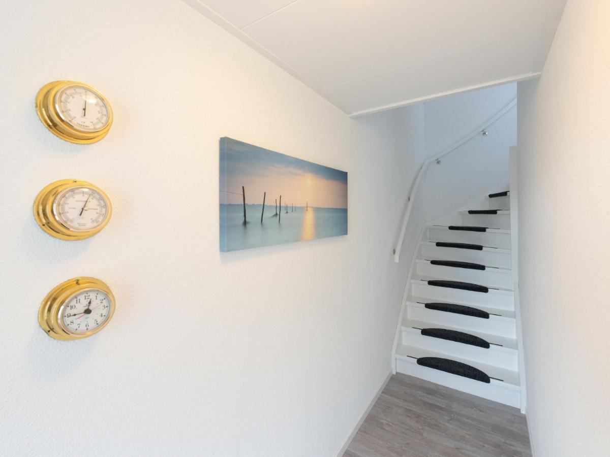 Quaint Apartment In Schoorl Near Tennis Court ภายนอก รูปภาพ