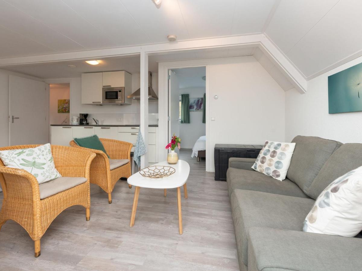 Quaint Apartment In Schoorl Near Tennis Court ภายนอก รูปภาพ