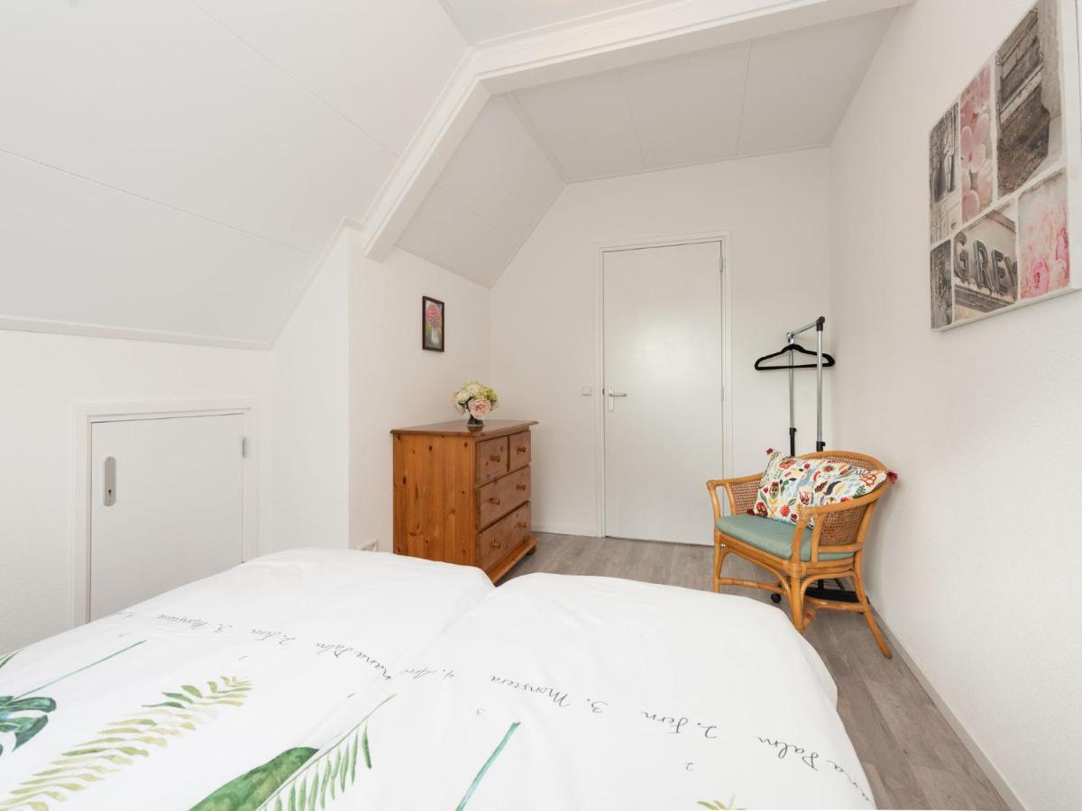 Quaint Apartment In Schoorl Near Tennis Court ภายนอก รูปภาพ
